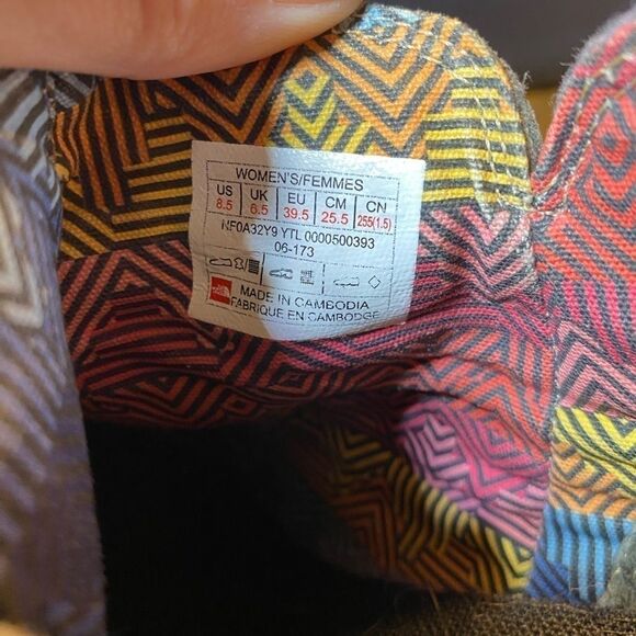 The North Face Bridgeton Bootie size 8.5 - Picture 3 of 9